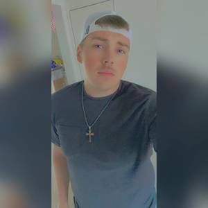 Meet your Posher, Kyle